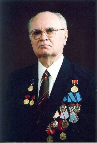 Соснин Геннадий Александрович Соснин Геннадий Александрович
